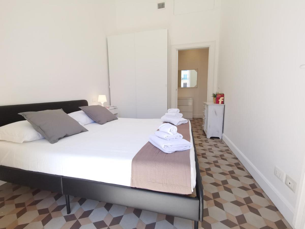 Vittorio Emanuele 71 Apartman Bari Kültér fotó